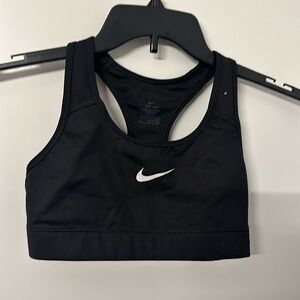 $20 WITH FREE SHIPPING! Nike racerback bra size small (no tag & used)